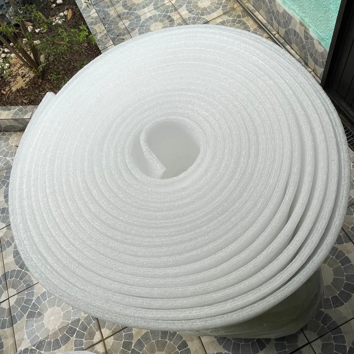 Rolo fechado de manta de polietileno expandido 20mm com 25 metros